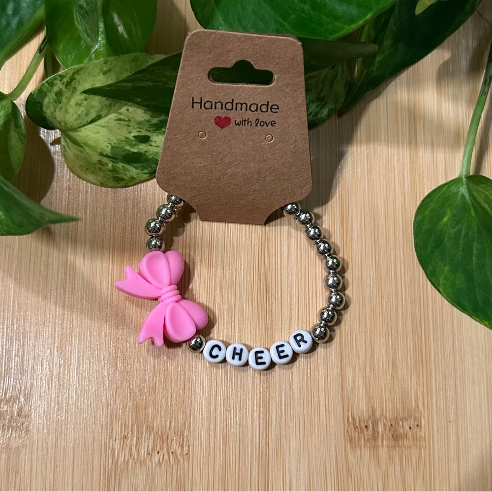 Silver Kids’ Stretchy Beaded Cheer Bracelet | Handmade | Silicone‎ Bow 📣✨ - Picture 1 of 1